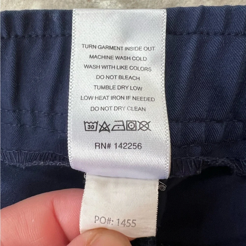 FIGS Men's Tansen Jogger Scrub Pants in Navy Blue (PO #1455), size Small